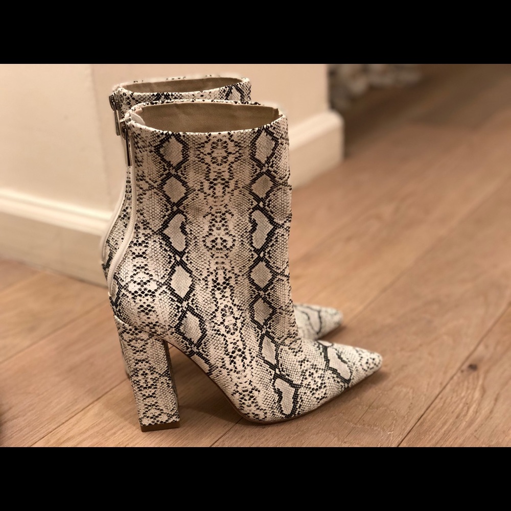 RAYE Alligator Print Booties